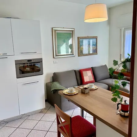 Bnbook Maggiore 2 * Dormelletto